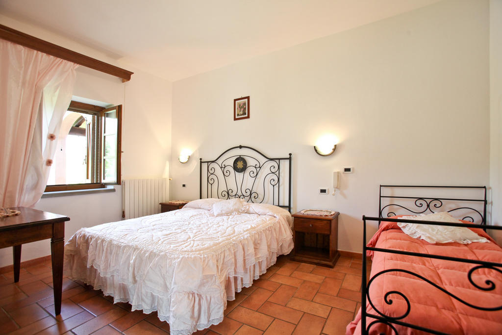Agriturismo Da Lorena 마르실리아나 객실 사진